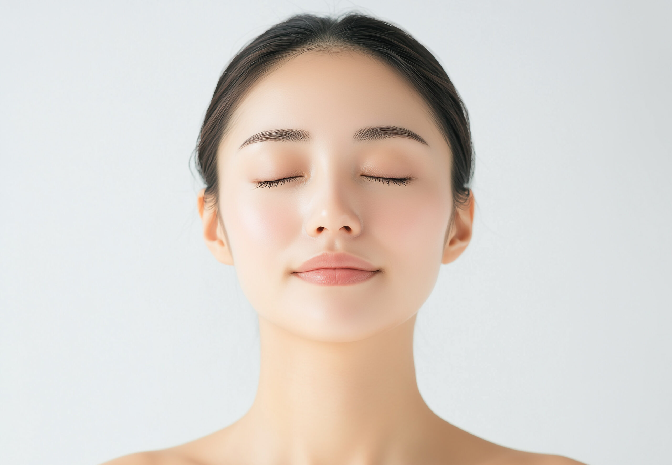 顔のむくみを即効で解消するための食事法