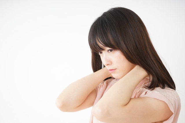 二重あごの予防と日常習慣